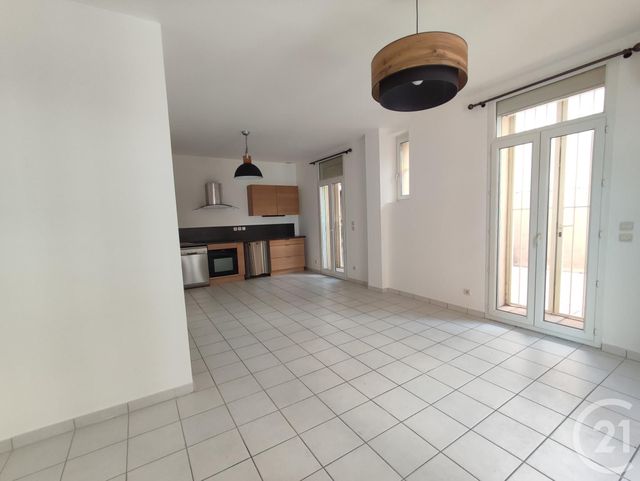 Appartement T4 à vendre - 4 pièces - 71.25 m2 - PERPIGNAN - 66 - LANGUEDOC-ROUSSILLON - Century 21 Côté Sud Immo