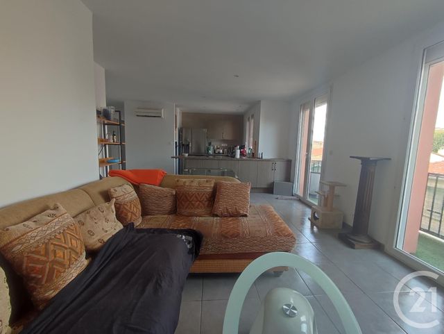 Appartement T4 à vendre - 4 pièces - 88.55 m2 - PERPIGNAN - 66 - LANGUEDOC-ROUSSILLON - Century 21 Côté Sud Immo