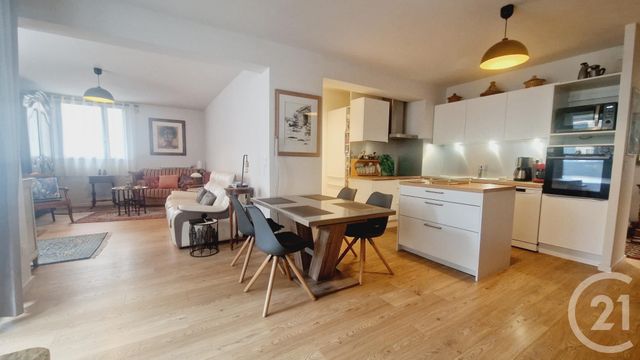 Appartement F5 à vendre - 5 pièces - 140.96 m2 - PERPIGNAN - 66 - LANGUEDOC-ROUSSILLON - Century 21 Côté Sud Immo